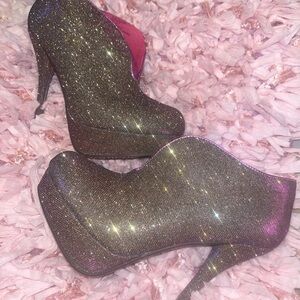 Glittering Gold Shimmery Women's Platform Heeled Bootie’s